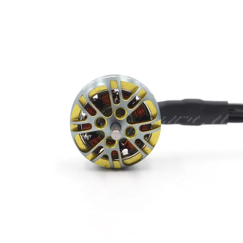 SPARKHOBBY XSPEED 1103 8500KV  - Foxeer Reaper F4 128K 65A Esc のレビューと価格