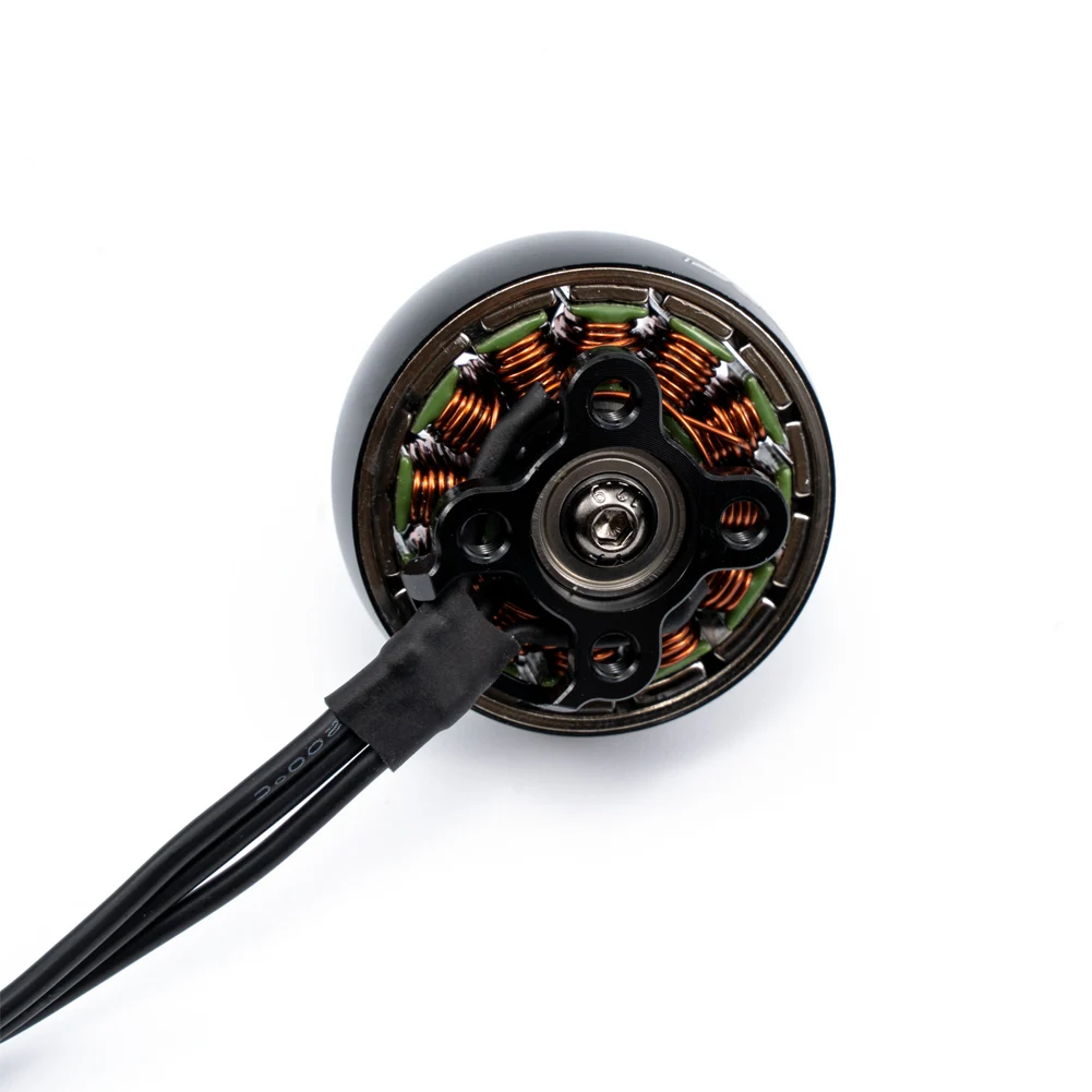 IFlight XING2 2506 長距離用ブラックFPV - Foxeer Reaper F4 128K 65A Esc のレビューと価格